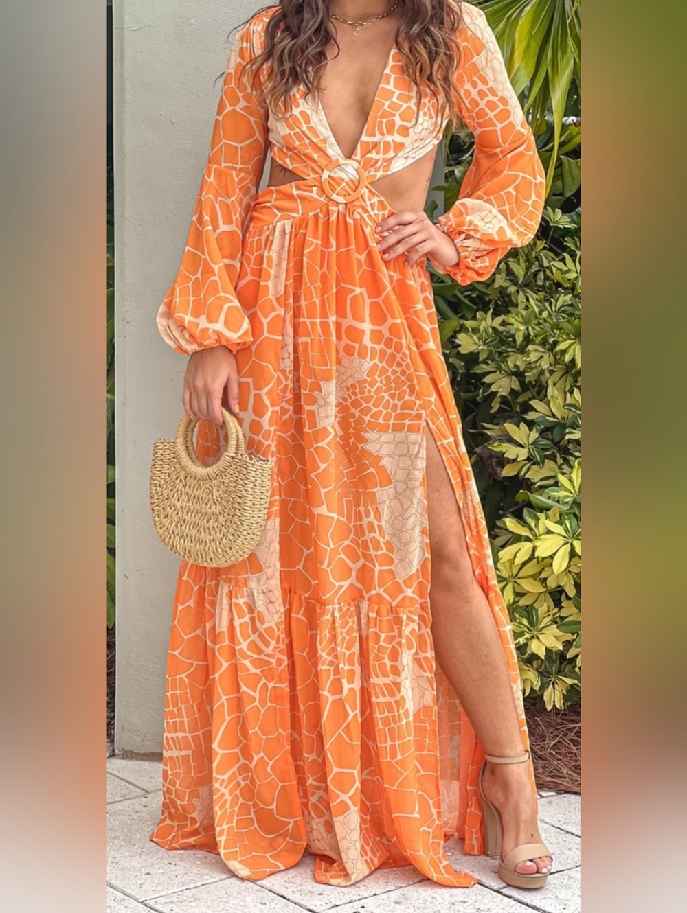 Rosevelvet Orange Giraffe Print O-Ring Cutout Maxi Dress Size Large NEW